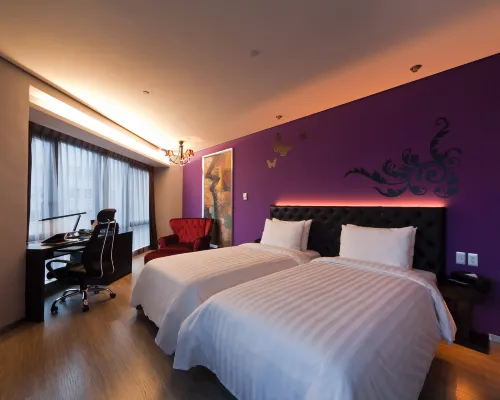 FX Hotel (Taipei Nanjing East Road) Отели рядом с достопримечательностью «Торговый центр Syntrend»