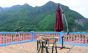 Xianju Danzhu Qingfeng Homestay