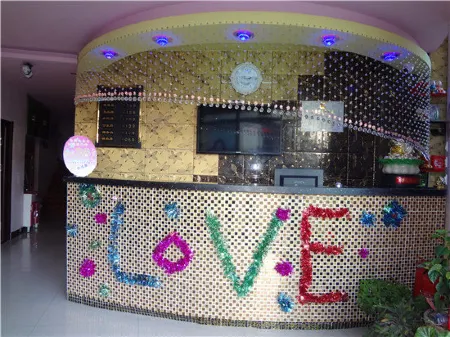 Fenglin Evening Theme Hotel (Qianguo Century New Town Branch)