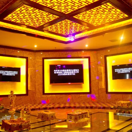 Jianhe Hot Spring Hotel Yang'asha Square