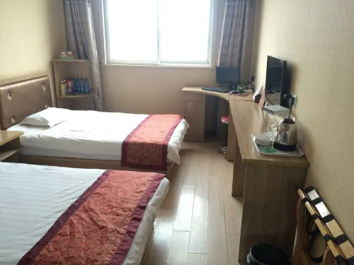 Tianyi Express Hotel (Peixian Longguzhen Branch) - 2-Sterne