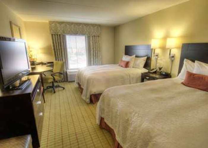 Hampton Inn & Suites Gainesville