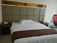 海口洞庭春商务宾馆 - 标准大床房