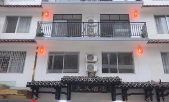 Jiujiu Hotel