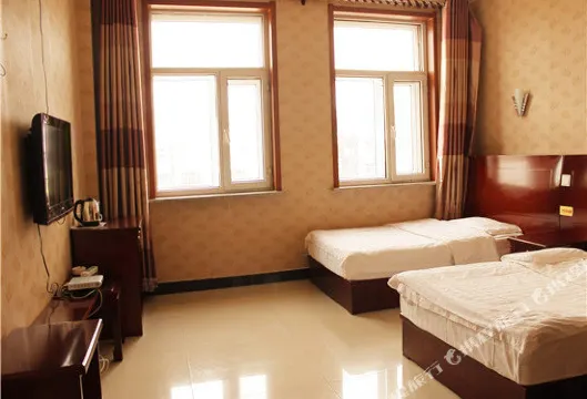 東烏旗舒惠賓館