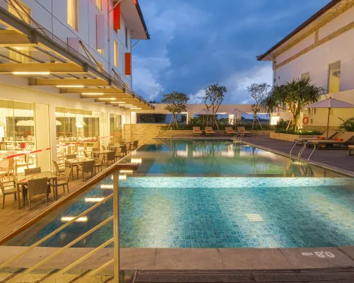Harris Hotel and Conventions Denpasar Bali Hotels near Cokroaminto