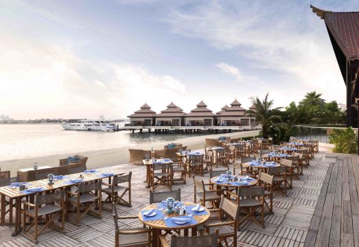 2. 아난타라 더 팜..