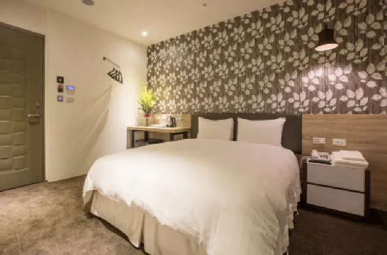 Queen Hotel II 다통 지구 주변 호텔