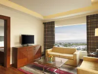 DoubleTree by Hilton Gurgaon Hotéis em Gurgaon