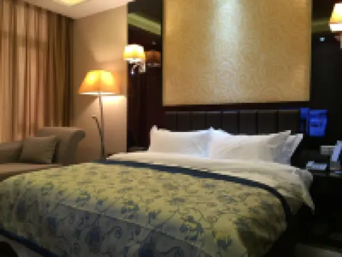 Ejie International Hotel