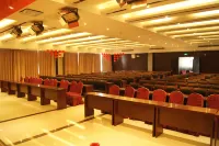 Ruhe Holiday Hotel