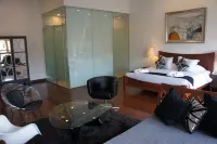 هيرين بالم سويتس