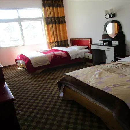 Yueye Yizu Hotel