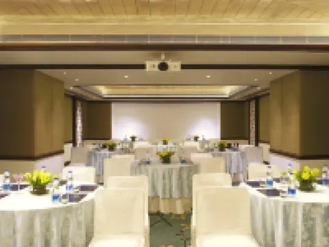 Hilton Jaipur Hotels in Jaipur