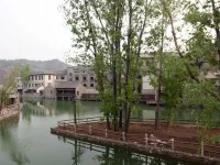 Wolong Fort Inn โรงแรมใกล้กำแพงเมืองจีนซือหม่าไถ