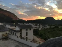 Danxia Impression Inn (Artist) - Mountain view