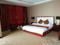 平山隆和大酒店 - 大床房