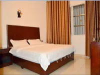 Pengzhou Xinya Hotel