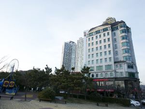 Castle Beach Hotel Busan