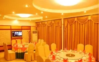 Zuiranju Holiday Hotel Hotels in Deqing