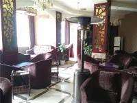 Yilong Huasheng Business Hotel Hotels in Yilong