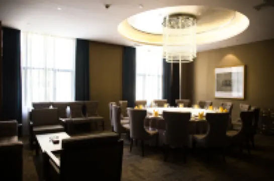 福隆ホテル（平江南江鎮）