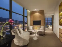 Himalayas Qingdao Hotel Отели рядом с достопримечательностью «Крыша Большого Пальца»