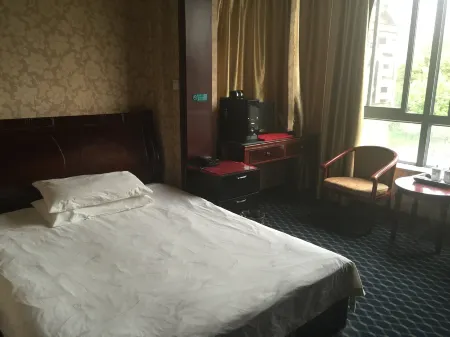 Taixing Xinghe Hotel Отели рядом с достопримечательностью «Liuwei Port»