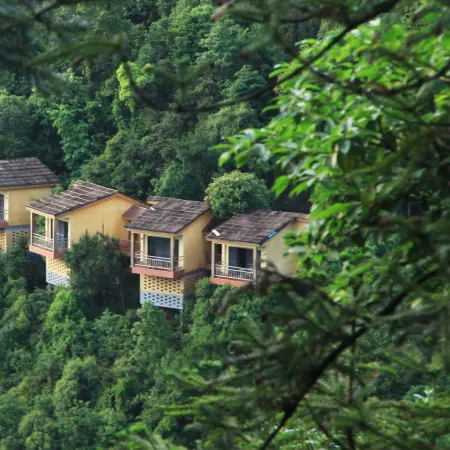 YASHAN TOURISM RESORT - Jiucheng Mountain Villa Hotel
