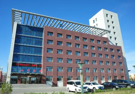 Shanshui Hotel Отели рядом с достопримечательностью «Subingwen Square»