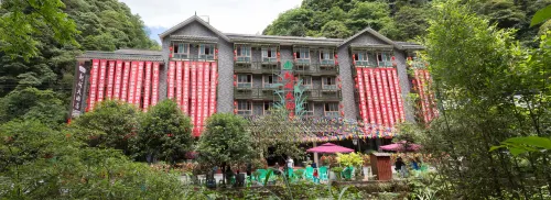 Gulu Jinglin Hotel