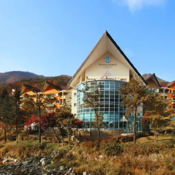 Hanwha Resort Sanjeong Lake Annecy Hotels near Buyeonsa Temple
