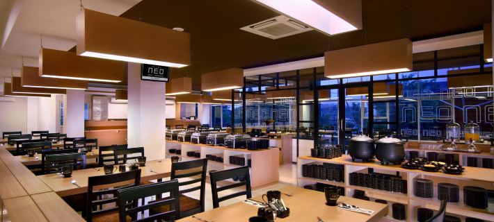 Neo Candi Simpang Lima - Semarang Hotel di Semarang