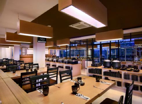 Hotel Neo Candi Simpang Lima - Semarang by Aston