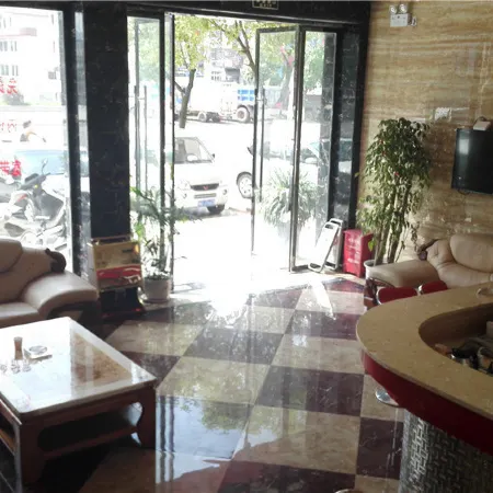 Shicheng Longteng Business Hotel