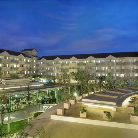Delonix Hotel Karawang