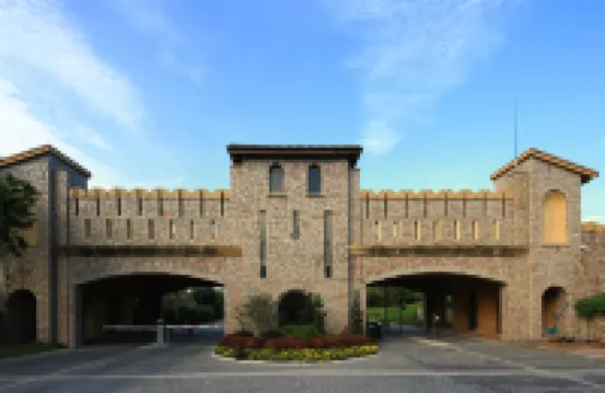 โรงแรม CTG อารันยา ดรากอน เลค คิง