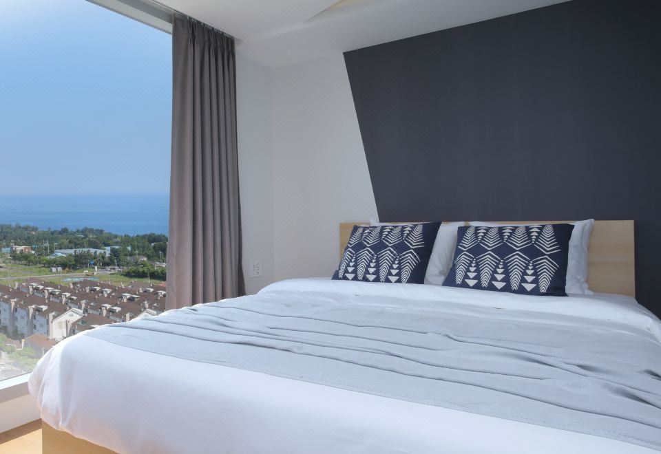 Vistacay Hotel World Cup Over view