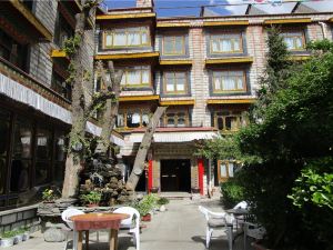 Lhasa Jiqu Hotel