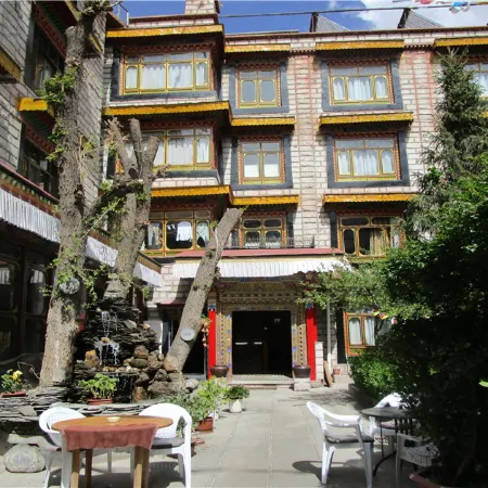 Lhasa Jiqu Hotel