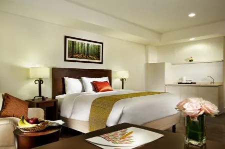 Delonix Hotel Karawang