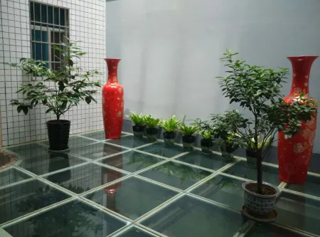 Yufeng Huige Hotel Отели в г. Луфын