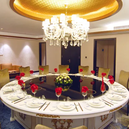 Laifeng Qingfengshan Hotel
