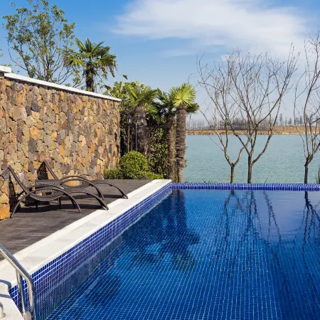 Sheraton Huzhou Taihu Lake Hot Spring Resort & Spa