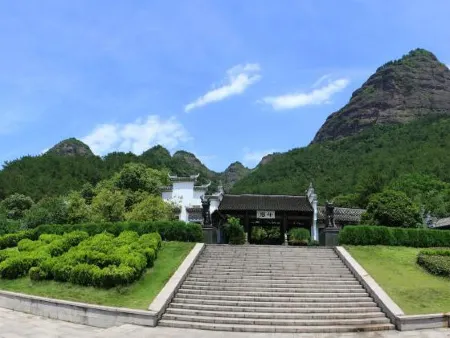 Haoyue Business Hotel Отели рядом с достопримечательностью «Wuxie Scenic Spot»