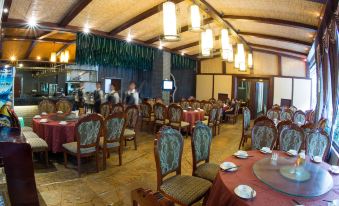 Gulu Jinglin Hotel