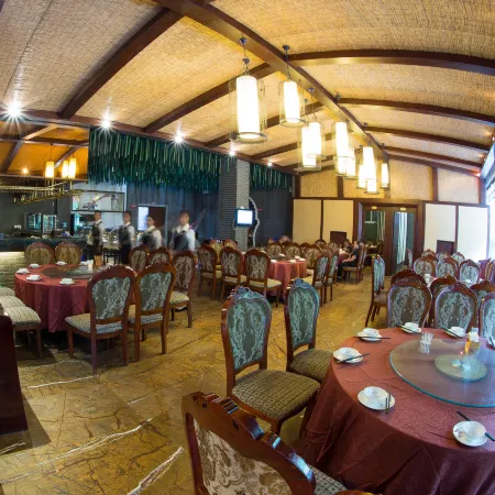 Gulu Jinglin Hotel