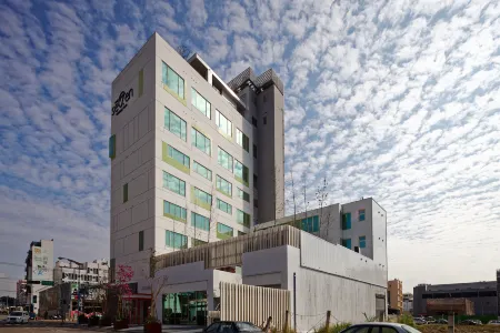Hotel 7 Taichung