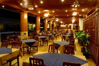Samui First House Hotel - breakfast