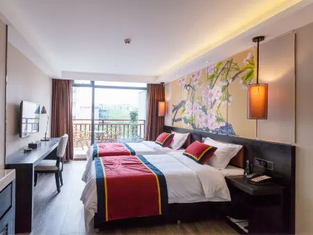 Lancheng Yuerong Food Culture Hotel